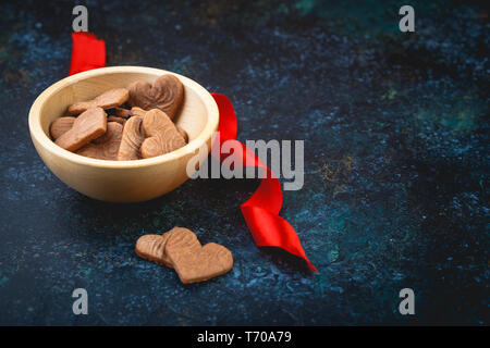 Ginger cookies en forme de coeur pour la Saint-Valentin Banque D'Images