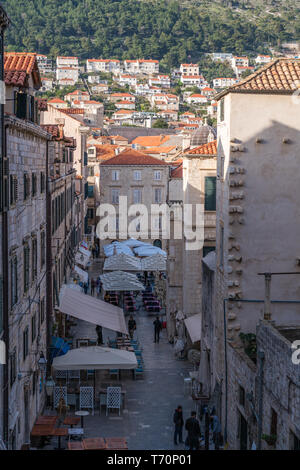 Rues de la vieille ville de Dubrovnik Banque D'Images