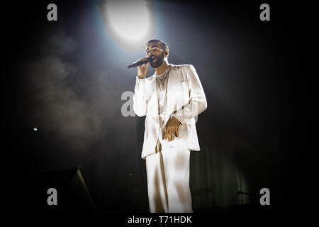 1er mai, Milan. Marco Mengoni effectue @ Mediolanum Forum, Assago. Copyright Davide Merli / Alamy Banque D'Images