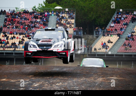 Barcelone, Espagne. 28 avril, 2019. Timo Scheider durs l'Ibiza de l'ensemble de l'équipe Motorsport Inkl Muennich lors du Championnat de Catalogne sur le circuit de Catalunya. Crédit : Pablo Guillen/Alamy Banque D'Images