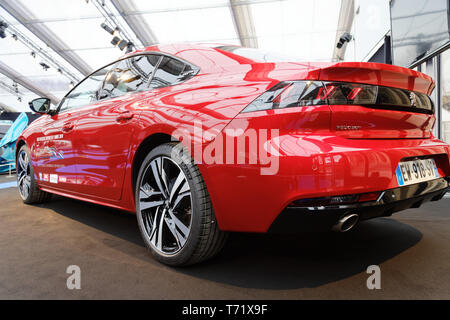 Peugeot 508, plus belle voiture de l'année à la 34e Festival Automobile International.Credit:Veronique Phitoussi/Alamy Stock Photo Banque D'Images