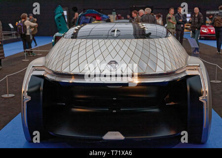 EZ-Renault Ultimo, Grand Prix Creativ' expérience à la 34e Festival Automobile International.Credit : Veronique Phitoussi/Alamy Stock Photo Banque D'Images