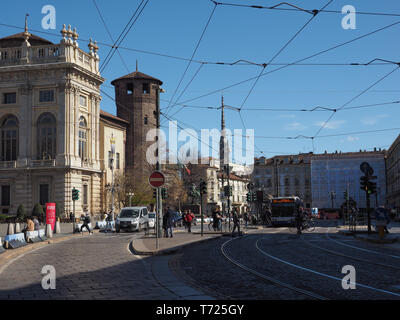 TURIN, ITALIE - circa 2019 mars : La Piazza Castello square Banque D'Images
