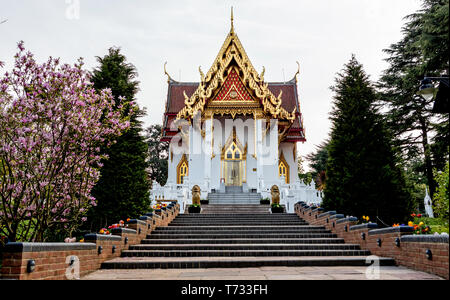 Wat Buddhapadipa Temple bouddhiste thaï dans Wimbledon Village London UK Banque D'Images