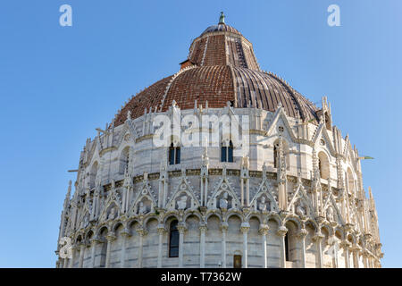 Pise, Toscane/Italie - AVRIL 18 : Vue extérieure du baptistère de Pise Toscane Italie le 18 avril 2019 Banque D'Images