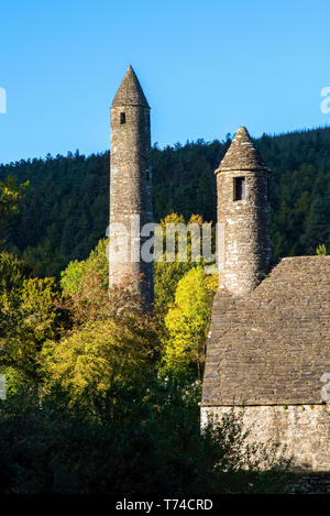 L'église St. Kevin ; Glendalough, comté de Wicklow, Irlande Banque D'Images