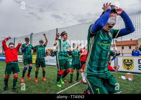 Wroclaw, Pologne. 4 mai, 2019. Wroclaw, Pologne le 4 mai 2019, à Wroclaw en Pologne Slask Wroclaw Aveugle AVEUGLE Football Football - Wisla Cracovie BF 1 : 1 Crédit : Krzysztof Kaniewski/ZUMA/Alamy Fil Live News Banque D'Images