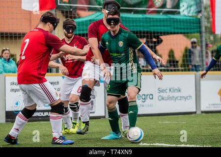 Wroclaw, Pologne. 4 mai, 2019. Wroclaw, Pologne le 4 mai 2019, à Wroclaw en Pologne Slask Wroclaw Aveugle AVEUGLE Football Football - Wisla Cracovie BF 1 : 1 Crédit : Krzysztof Kaniewski/ZUMA/Alamy Fil Live News Banque D'Images