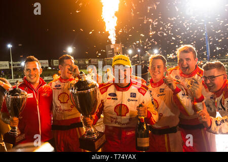 Barbagallo Raceway, Neerabup, Australie. 4 mai, 2019. Supercars Virgin Australia Championship, PIRTEK SuperNight Perth, jour 3 ; le vainqueur Scott McLaughlin après course 12 : Action de Crédit Plus Sport/Alamy Live News Banque D'Images