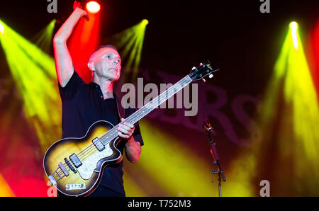 Atlanta, Georgia, USA. 06Th Mai, 2019. Curt Smith de Tears For Fears effectue au cours de la 1re journée de genoux fragile Music Festival à Atlanta Central Park, le 03 mai 2019 à Atlanta, Géorgie. Photo : Ryan Fleisher/imageSPACE/MediaPunch Banque D'Images