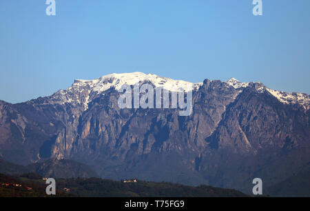 Haute montagne appelée Monte PASUBIO dans la région Vénétie en Italie Banque D'Images