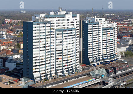 Avis de Columbus Centre à partir de la plate-forme d'observation de l'ATLANTIC Hotel Sail City, Bremerhaven, Brême, Allemagne Banque D'Images