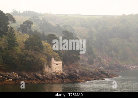 Vue du château de Dartmouth vers Kingswear Castle, Dartmouth, Devon, UK Banque D'Images