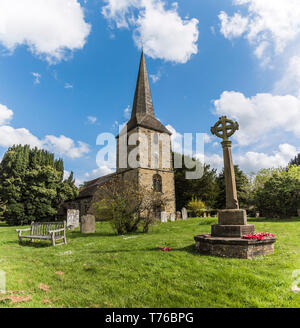 Le 14 siècle, église anglicane de St Peter's dans le village de Kent Hever, la maison ancestrale d'Anne Boleyn, la deuxième épouse du roi Henri VIII Banque D'Images