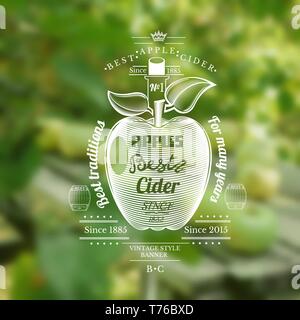 Gravure apple avec le lettrage sur elle dans le centre. Label Cidre silhouette dans le centre de photo floue de pommes vertes Illustration de Vecteur
