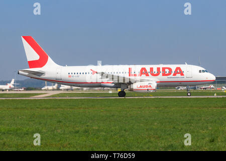 Stuttgart/Allemagne, 27 Mai 2019 : Lauda A 320, dernier vol à l'aéroport de Stuttgart. Banque D'Images