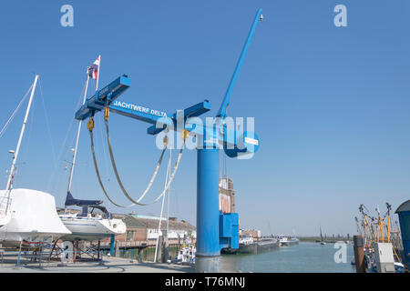 Breskens, Pays-Bas, 21 avril 2019, ship yard delta pour le port de plaisance de Breskens Banque D'Images