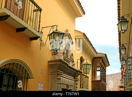 Les bâtiments coloniaux historique sur la rue Calle Jaen Jaen ou à La Paz, Bolivie Banque D'Images