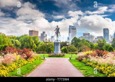 George Washington Monument au jardin public à Boston, Massachusetts. Banque D'Images