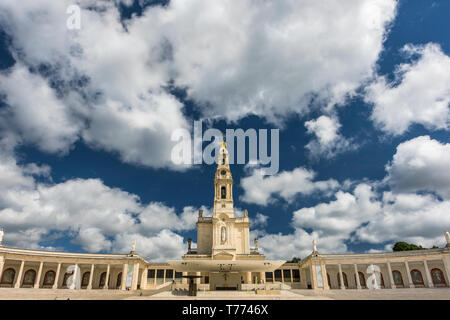 Vue sur le Sanctuaire de Notre-Dame de Fatima, Portugal Banque D'Images