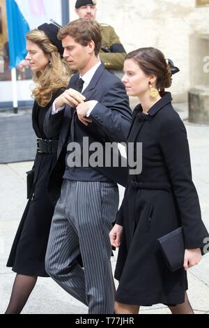 Le Luxembourg. 04 mai, 2019. Les funérailles du défunt Grand-duc Jean de Luxembourg le saturdaynoon 4 mai 2019 à la cathédrale de Luxembourg, ces photos : sortie de la famille royale de la cathédrale après la cérémonie funéraire privé à la crypte de la cathédrale. La Princesse Marie-Astrid , Maria-Anunciata Josef-Emanuel Prince et la Princesse du Liechtenstein, les enfants de Margaretha de Liechtenstein.. Crédit photo : obligatoire/ÒLUXPRESS LUXPRESS PressAgency Jean-Claude Ernst' 2, rue de Malines, L-2123 LUXEMBOURG Mobile :  +352 661 432343. ***NOTES AUX RÉDACTEURS : 1. Pas d'utilisation de crédit adv : CO Banque D'Images