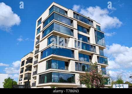 Multi-moderne maison de famille avec un lof de verre vu à Berlin, Allemagne Banque D'Images