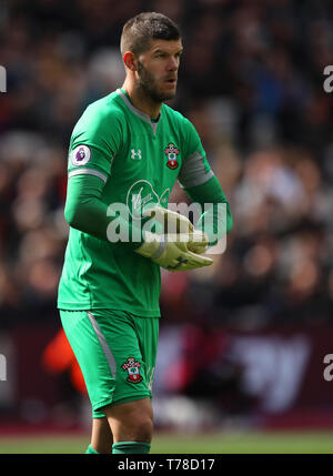 Fraser Forster de Southampton - West Ham United v Southampton, Premier League, stade de Londres, Londres (Stratford) - 4 mai 2019 - L'usage éditorial Banque D'Images