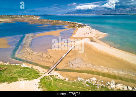 Plage de la reine en Nin sandbar vue aérienne, la montagne du Velebit, région de Croatie Dalmatie Banque D'Images