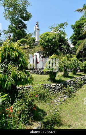 La ville de Santiago, Isabela, Philippines skyline de et autour de Dariok hill au jour, sommet de la colline Banque D'Images