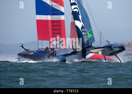 United States SailGP Team skippé par Rome Kirby en action lors de la deuxième course du jour de la course 1, cas 2, la saison 1 de l'SailGP cas à San Francisco, Californie, États-Unis. Banque D'Images