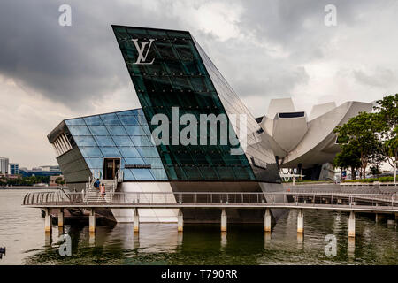 Le magasin Louis Vuitton, Marina Bay, à Singapour, en Asie du sud-est Banque D'Images