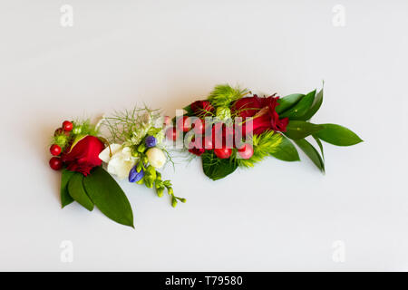 Belle fleur de mariés détail avant mariage - boutonnière bouquet romantique Banque D'Images