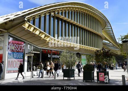 Des Halles mail à Paris - France Banque D'Images