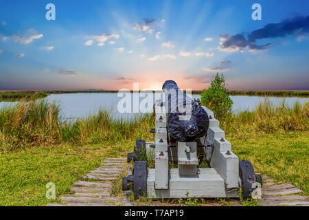 Cannon à l'aube Banque D'Images