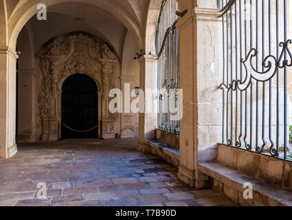 Claustro de la Iglesia concatedral de San Nicolás de Bari. Alicante. Communauté de Valence. España Banque D'Images