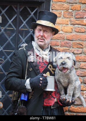 Rochester, Kent, UK. 6 mai, 2019. Rochester Sweeps Festival 2019 : une sélection de photos de la dernière journée de l'année 2019 sweeps festival tenu à Rochester, Kent le lundi férié, qui célèbre la traditionnelle fête des ramoneurs. Credit : James Bell/Alamy Live News Banque D'Images