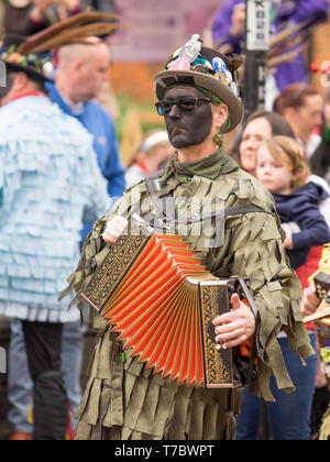 Rochester, Kent, UK. 6 mai, 2019. Rochester Sweeps Festival 2019 : une sélection de photos de la dernière journée de l'année 2019 sweeps festival tenu à Rochester, Kent le lundi férié, qui célèbre la traditionnelle fête des ramoneurs. Credit : James Bell/Alamy Live News Banque D'Images