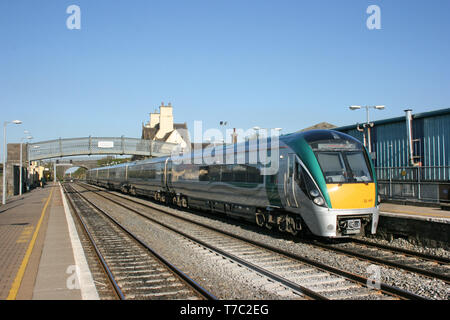 Kildare Irlande ,station, avril 2010, un service de train Iarnrod Eireann Banque D'Images