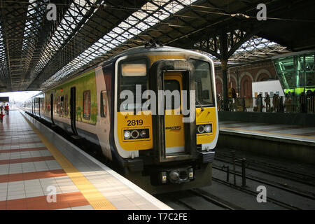 Dublin Connolly, ,l'Irlande, avril 2010, un service de train Iarnrod Eireann Banque D'Images