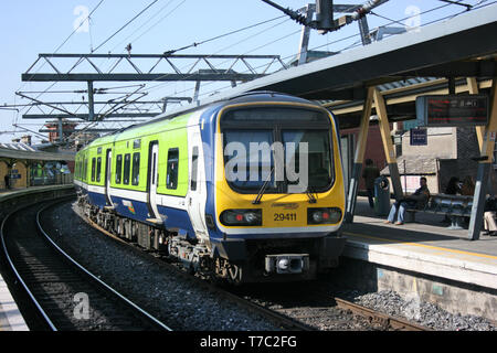 Dublin Connolly, ,l'Irlande, avril 2010, un service de train Iarnrod Eireann Banque D'Images