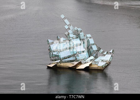 Oslo, Norvège - Jun 15, 2012 : "il se trouve la sculpture abstraite' Banque D'Images