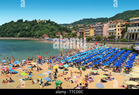 Bay et plage de Lerici en Ligurie. L'Italie. Banque D'Images