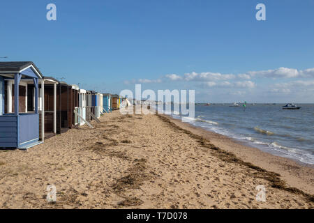 Thorpe Bay Beach, près de Southend-on-Sea, Essex, Angleterre Banque D'Images