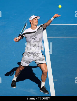 Le joueur de tennis tchèque Tomas Berdych à l'Open d'Australie service tourné en 2019, le tournoi de tennis de Melbourne Park, Melbourne, Victoria, Australie Banque D'Images