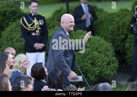 Washington, District de Columbia, Etats-Unis. 6 mai, 2019. JOE LACAVA, caddy de Tiger Woods lors d'une roseraie de la Maison blanche cérémonie à bois avec la médaille présidentielle de la liberté dans la roseraie de la Maison Blanche, le 6 mai 2019 Crédit : Douglas Christian/ZUMA/Alamy Fil Live News Banque D'Images