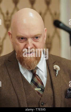 Le Parti Libéral National Club, Whitehall, Londres, Royaume-Uni. 07 mai 2019. GRaham Watts.danseur Carlos Acosta, CBE, récipiendaire du Critics' Circle Award 2018 pour les services aux arts. Crédit : Peter Hogan/Alamy Live News Banque D'Images