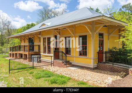 Nashville, TN, USA-4/28/19 : Le musée dans l'ancienne Chuckey train depot se trouve dans le parc de Rowe. Banque D'Images