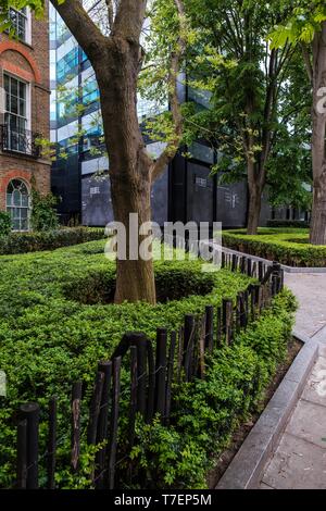 Verdure contre le verre, ancien contre nouveau, l'Ange des capacités, Londres Banque D'Images