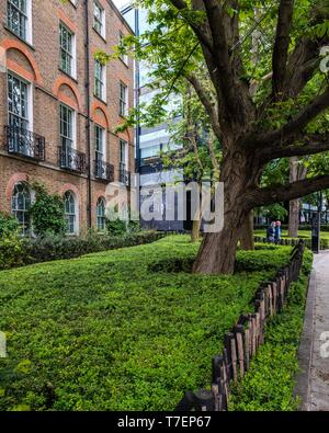 Verdure contre le verre, ancien contre nouveau, l'Ange des capacités, Londres Banque D'Images