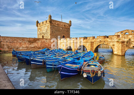 Sqala du port, une tour défensive au port de pêche d'Essaouira, Maroc Banque D'Images